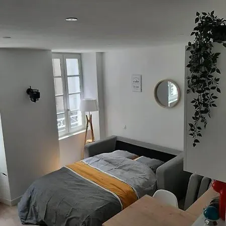 Le Petit Hotel Valence (Drome)